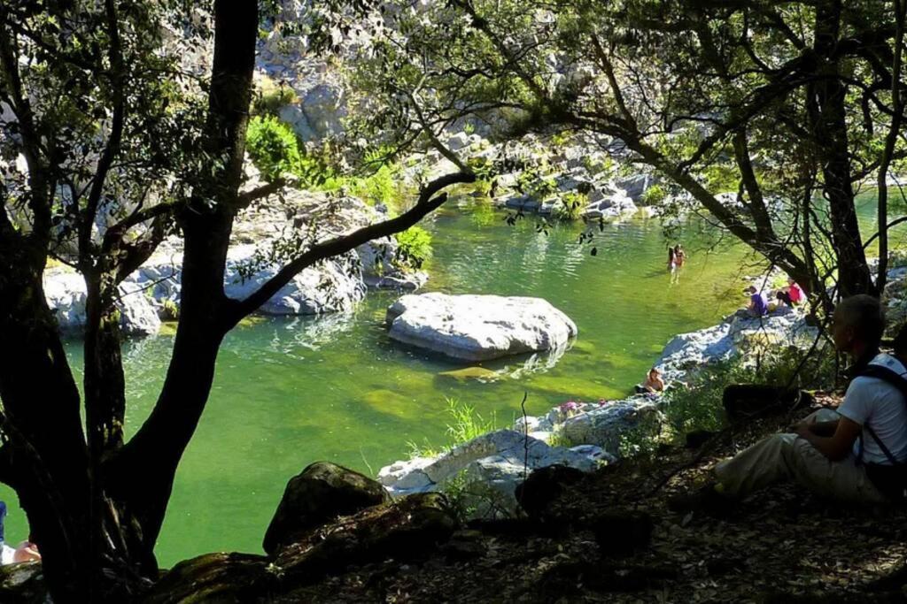 Ferienhaus Ferula Romantica Mansarda Tra Fiumi E Montagne Sardegna Seùlo
